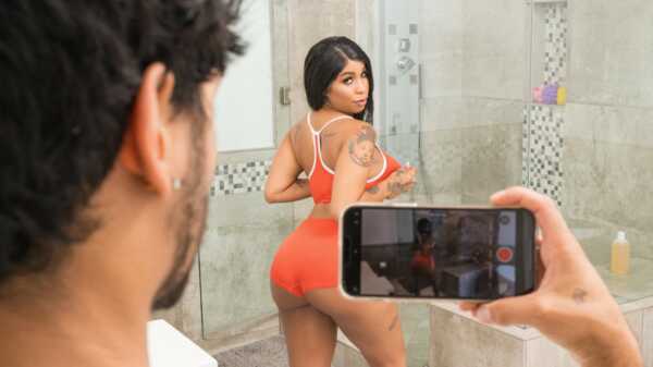 Porn video The Chasing Thicc Ass Workout Paris The Muse  Realitykings